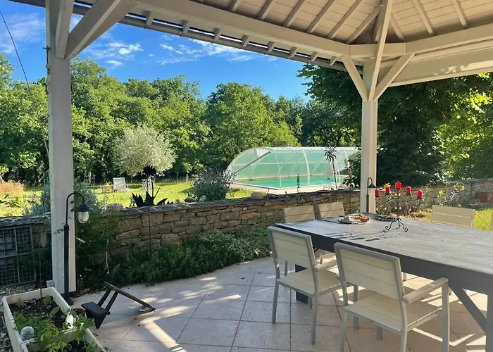 Les Oiseaux De Passage Bed & Breakfast 3*